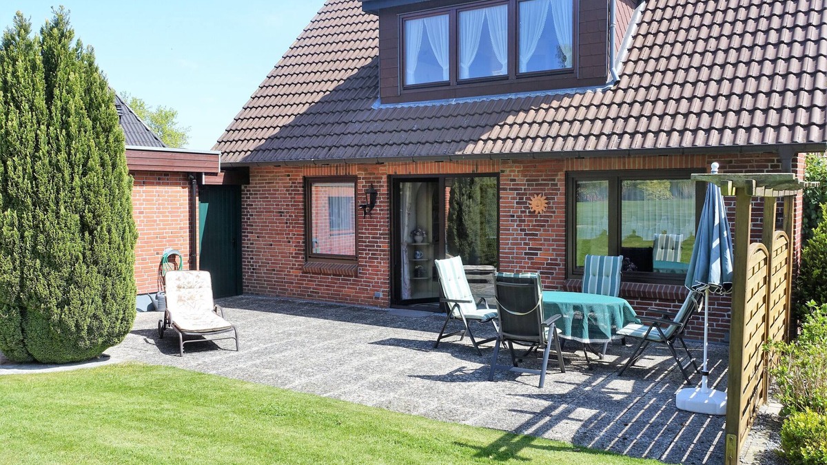 Rabel Apartment | Apartment 'Ferienhaus Christa - Schleimünde' with Private Terrace and Private Garden