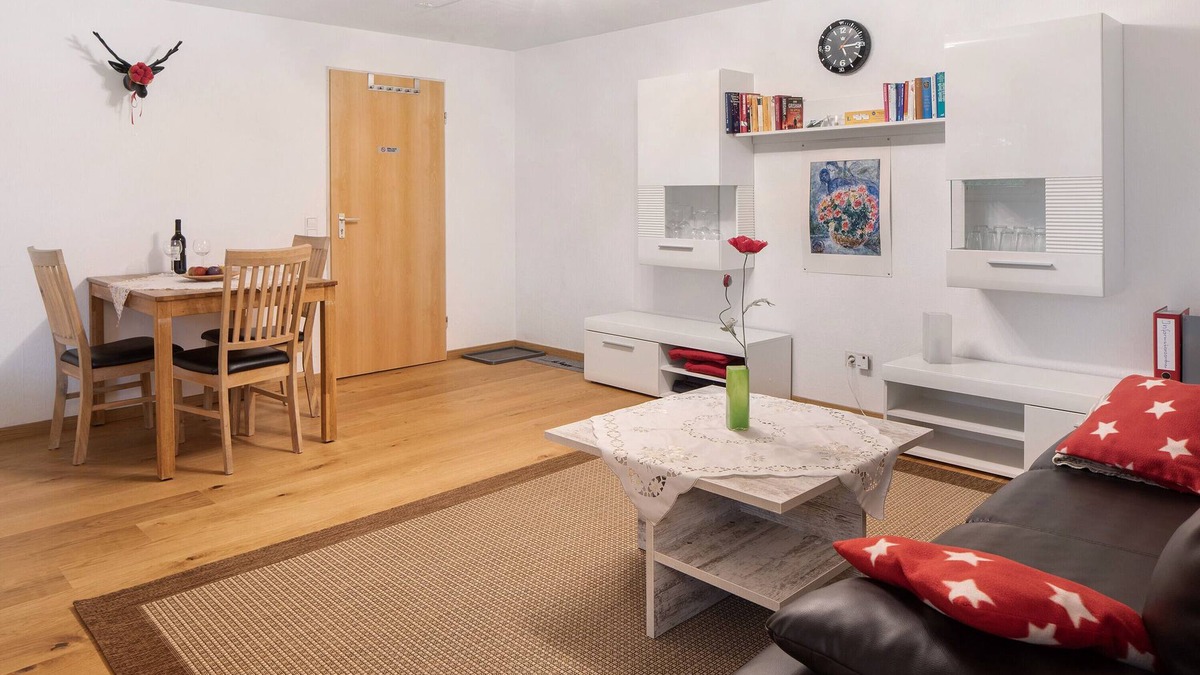 Umkirch Apartment | Apartment 'Ferienwohnung Umkirch' with Wi-Fi