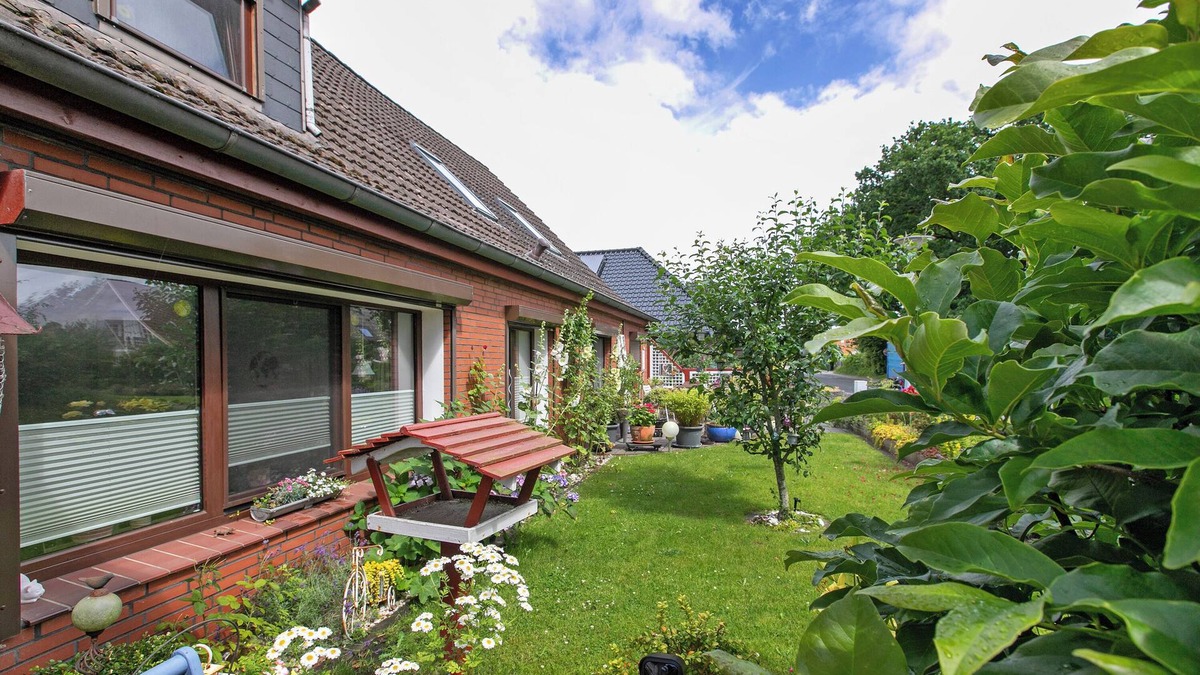 Hohn Apartment | Apartment 'Ferienwohnung Kiek In Hohn' with Private Terrace, Shared Garden and Wi-Fi