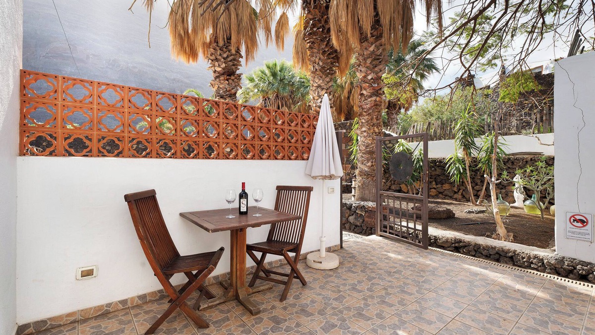 Las Puntas Apartment | Apartment 'Finca Wapa -Olivo' with Sea View, Wi-Fi and Air Conditioning