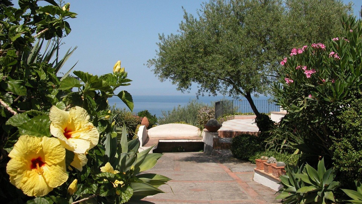 Mazzaro Resort | Apartment for 2-3 people in the garden with swimming pool, WiFi and parking