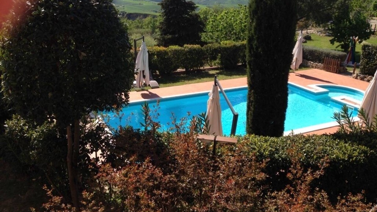 Iano Other | Apartment for 2 with beautiful view near San Gimignano and Volterra.