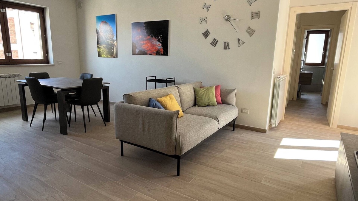 Siena Apartment | Apartment for 3 guests with all comforts, private terrace and garage