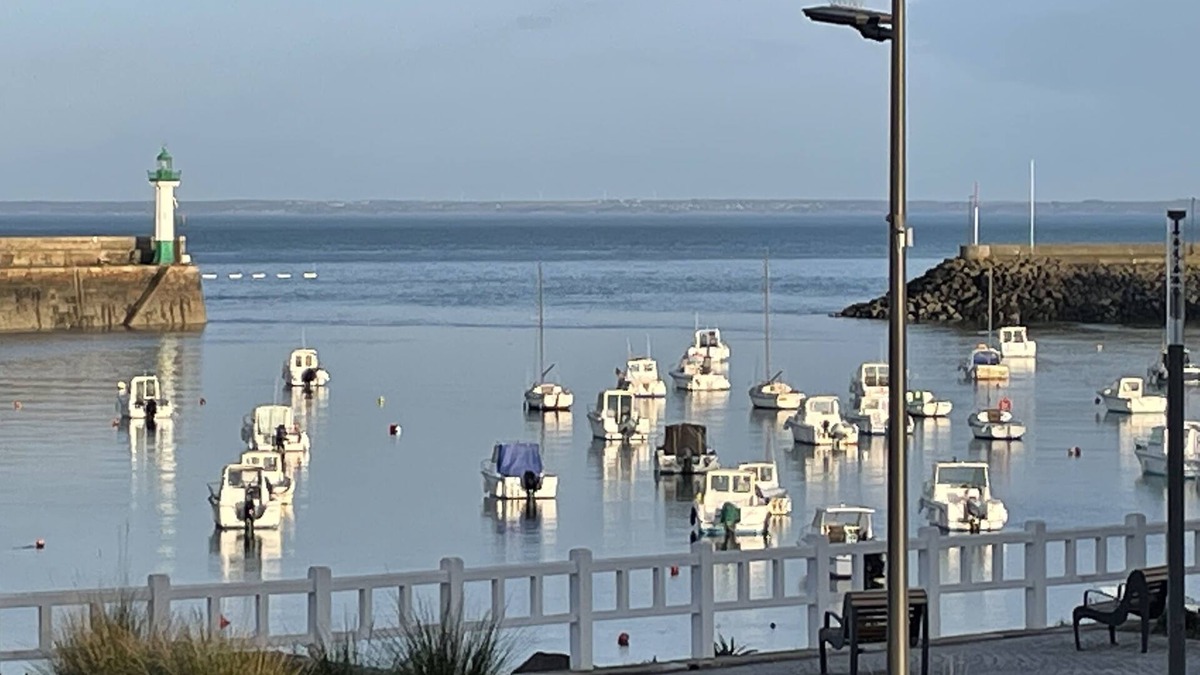 Portrieux Apartment | Apartment facing the sea