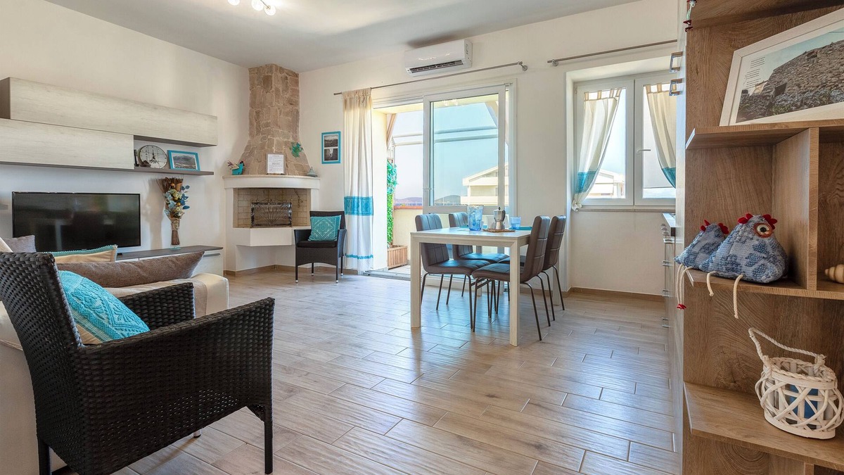 Pivarada Apartment | Apartment 'Fronte Porto' with Sea View, Wi-Fi and Air Conditioning