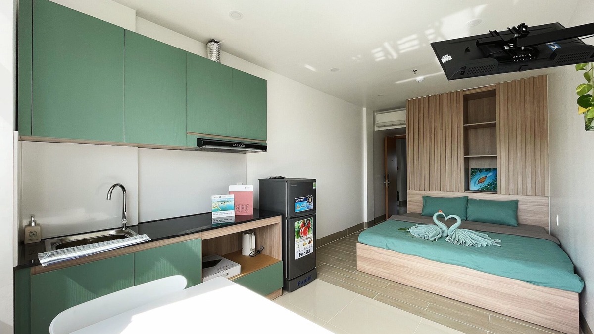 Duong Dong Apartment | Apartment: fully furnished, downtown central, beachfront 44033