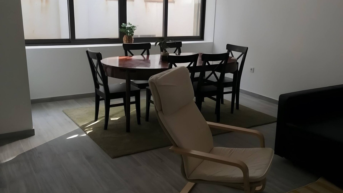 Furadouro Apartment | Apartment 'Furadouro 30 Meters from the Beach' with Wi-Fi and Air Conditioning