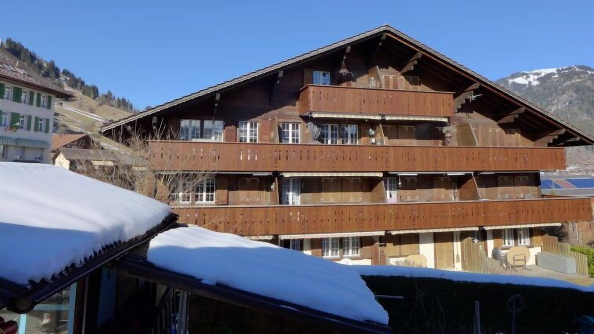 Zweisimmen Apartment | Apartment Gentiane in Zweisimmen - 5 persons, 3 bedrooms