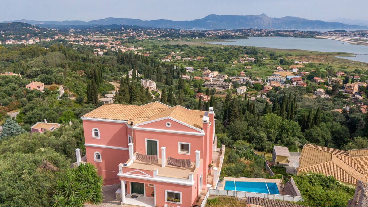 Perama Apartment | Apartment 'Geomarhouse 1' with Panoramic View, Wi-Fi and Air Conditioning
