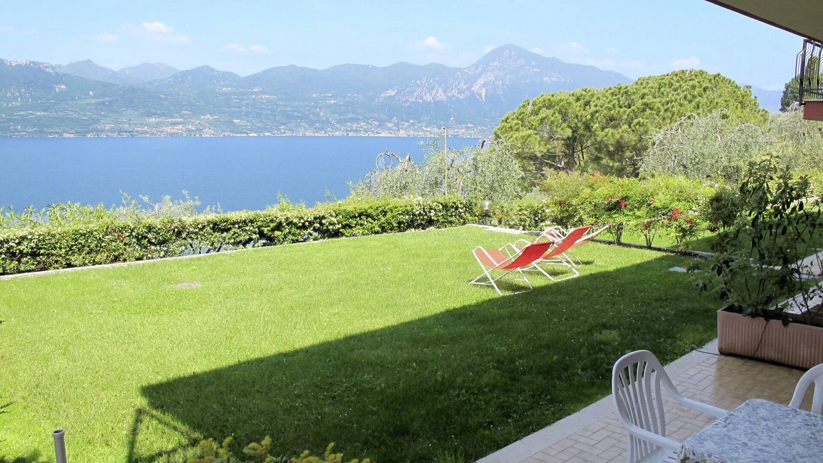 Frader Apartment | Apartment Gianni by Interhome