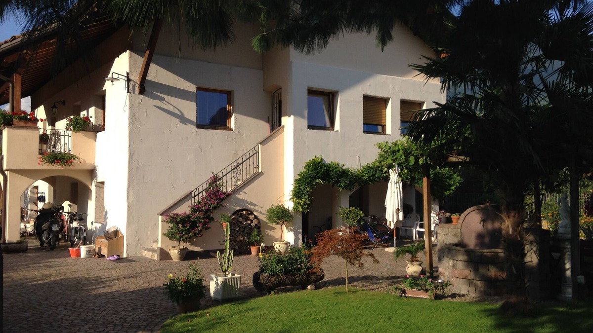 Vadena Apartment | Apartment Giulia an oasis of tranquility on the outskirts of Bolzano