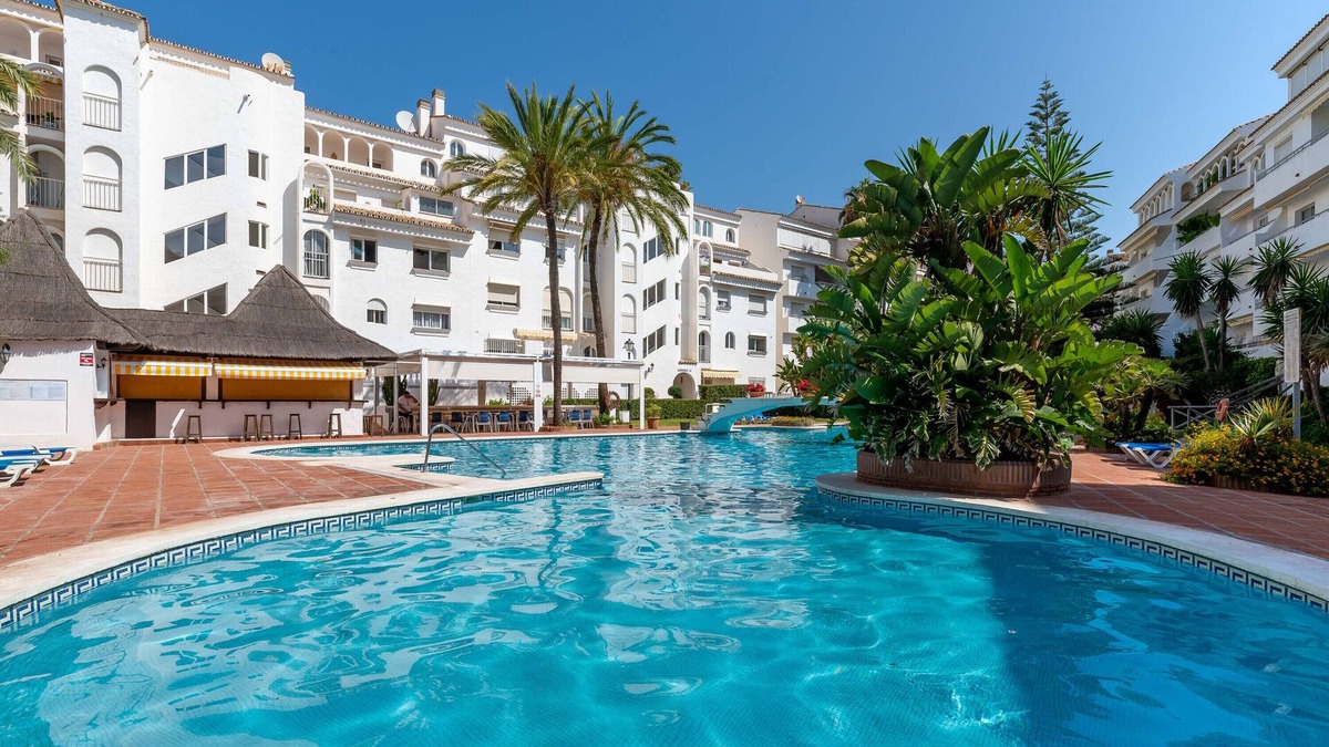 Marbella Apartment | Apartment 'Ground Floor Marbella on the Beach' with Pool, Garden & Wi-Fi