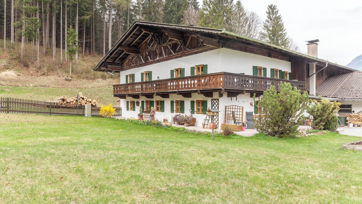 Hammersbach Apartment | Apartment 'Haus Niklos - Waldeck' with Mountain View, Garden & Wi-Fi