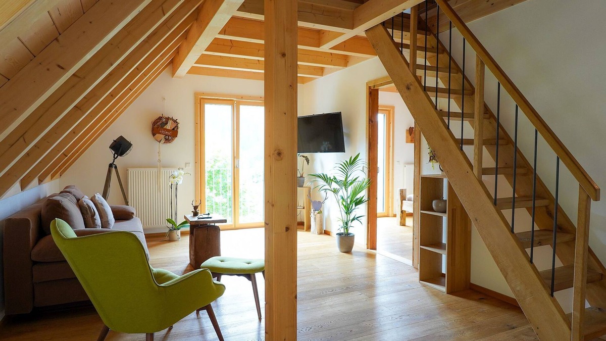 Lautenbach Apartment | Apartment 'Heimatglück 2, Maisonette, 76qm' with Shared Terrace, Balcony and Wi-Fi