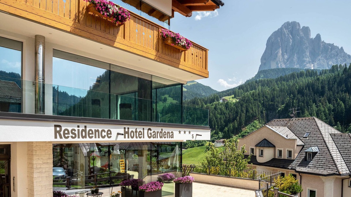 Santa Cristina Val Gardena Apartment | Apartment 'Hotel Residence Gardena Sella' with Mountain View, Garden & Wi-Fi