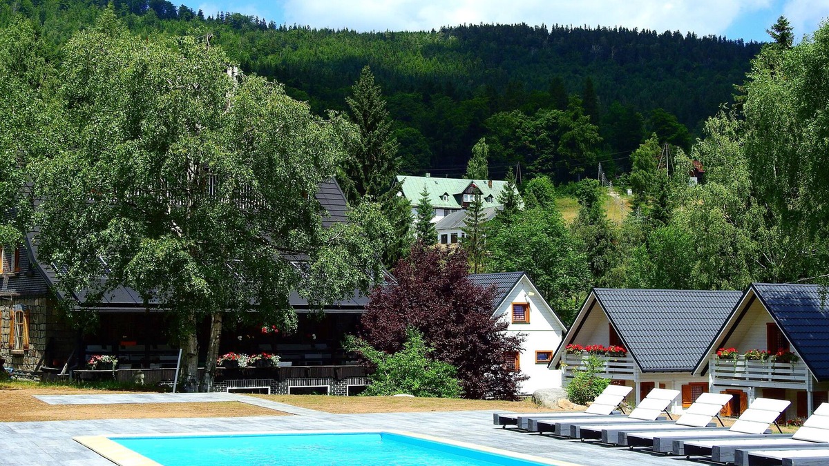 Szklarska Poreba House | Apartment house at BACH in Szklarska Poreba with sauna, Russian banja