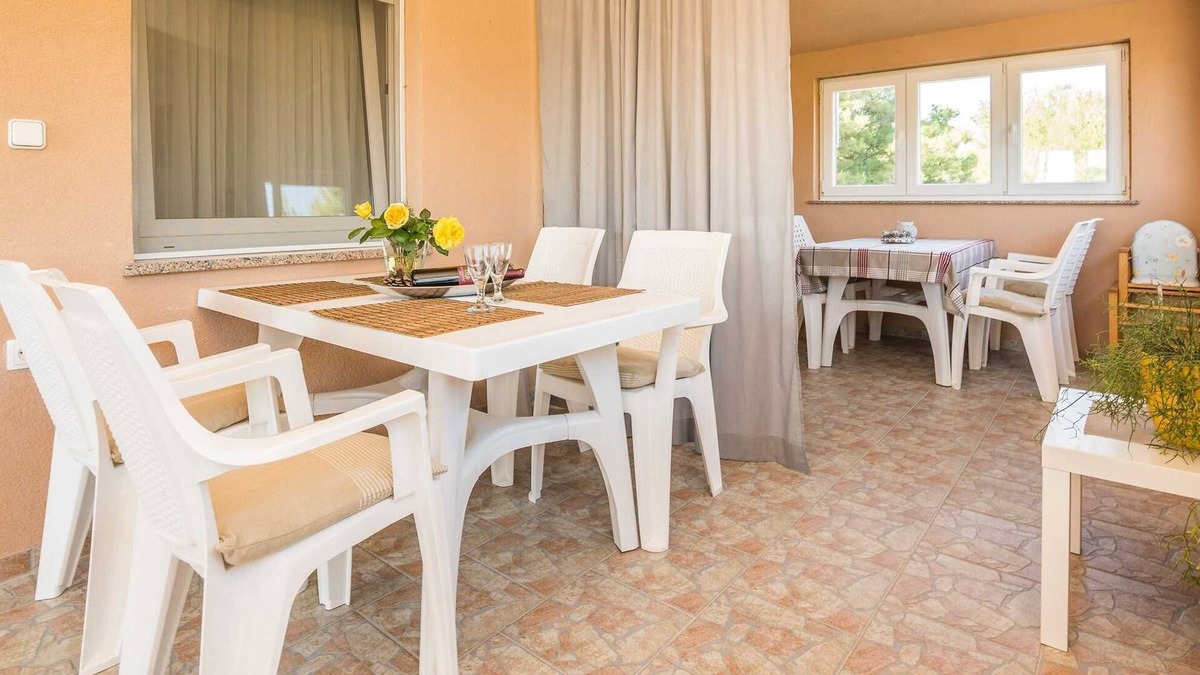 Vir Apartment | Apartment ideal for 2-4 persons | in quiet area