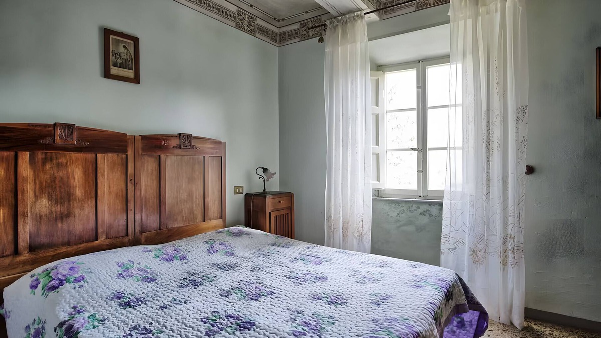 Massarosa Apartment | Apartment 'Il Conte' with Shared Pool and Shared Garden