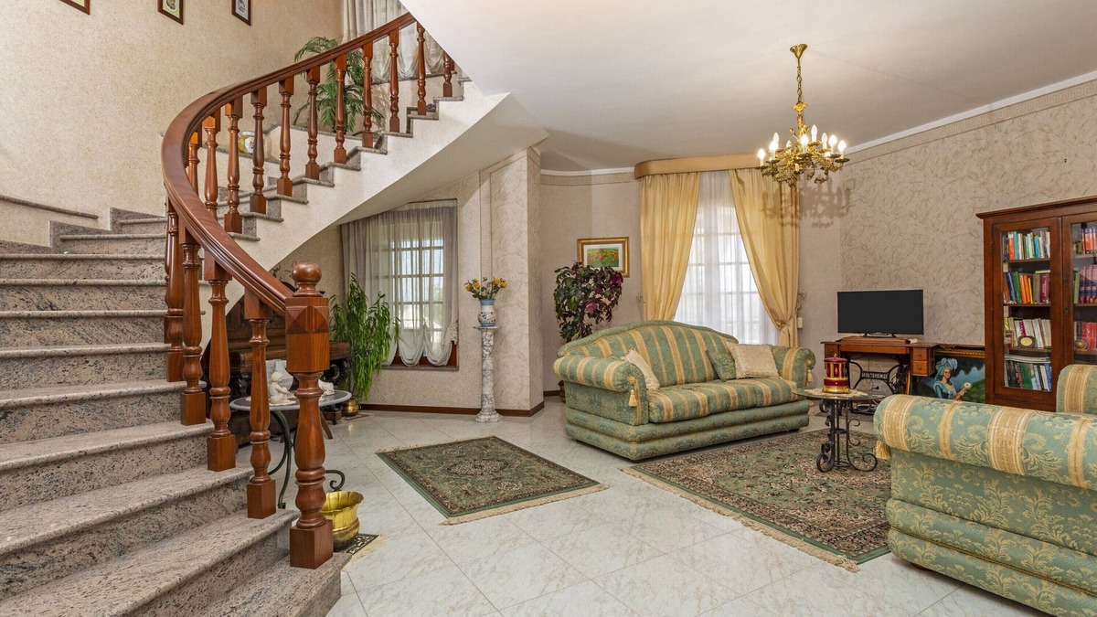 Aci Sant'Antonio Apartment | Apartment 'Il Giardino Di Pietra' with Mountain View, Wi-Fi and Air Conditioning