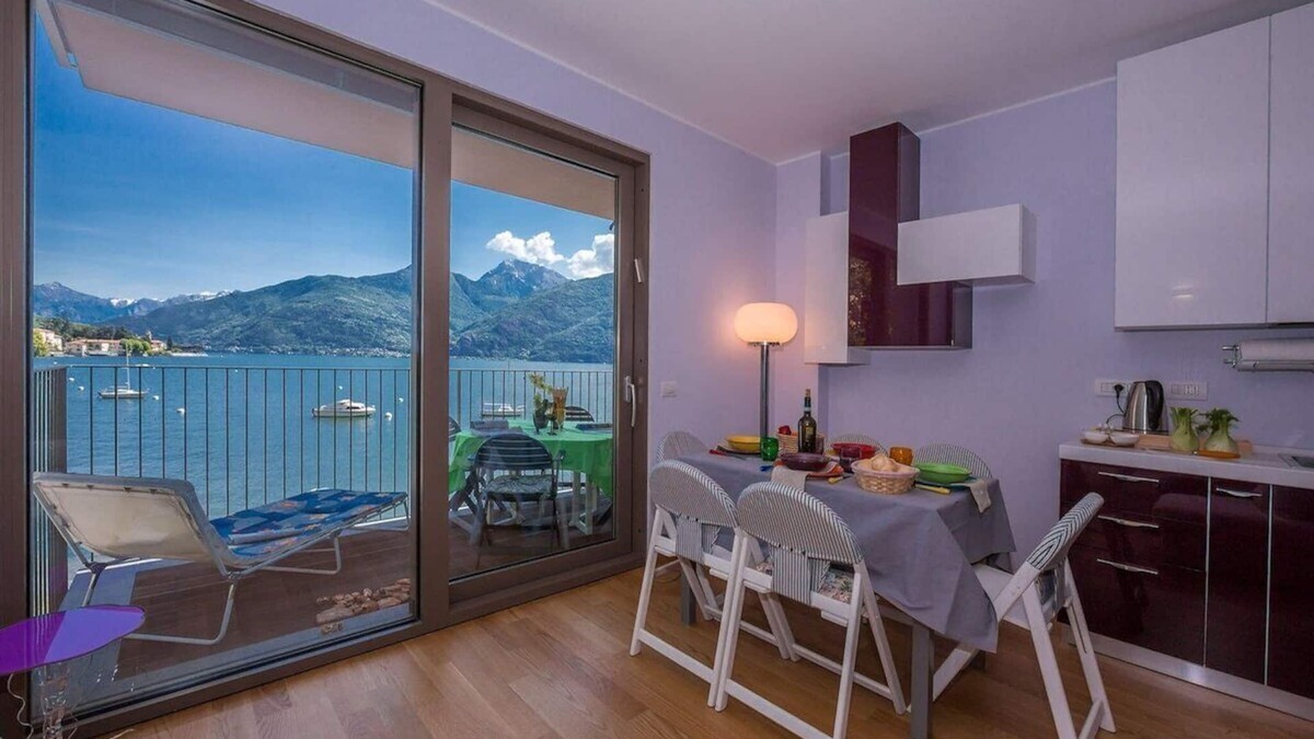 San Siro Apartment | Apartment in a lakeside complex. Swimming pool, private dock, covered garage