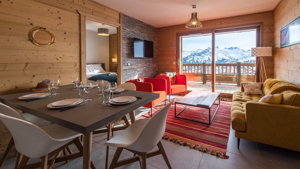 La Toussuire Apartment | Apartment in a new residence on the slopes - up to 6 guests