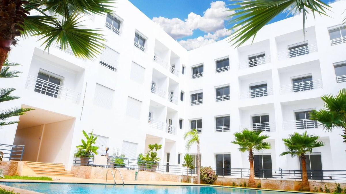 Harhoura Apartment | Apartment in a quiet residence with 3 swimming pools 500 m from the sea