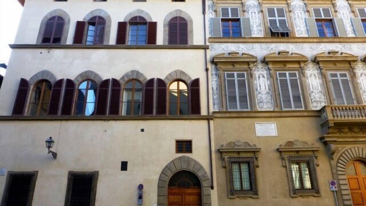 San Niccolo Apartment | apartment in a tower house del'300