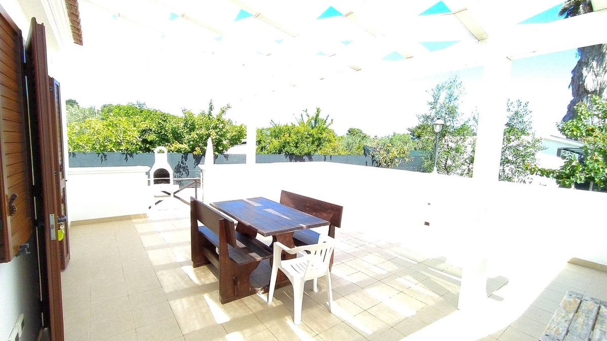 Defensola Apartment | Apartment in beautiful villa in Vieste, 200 m from the sea.