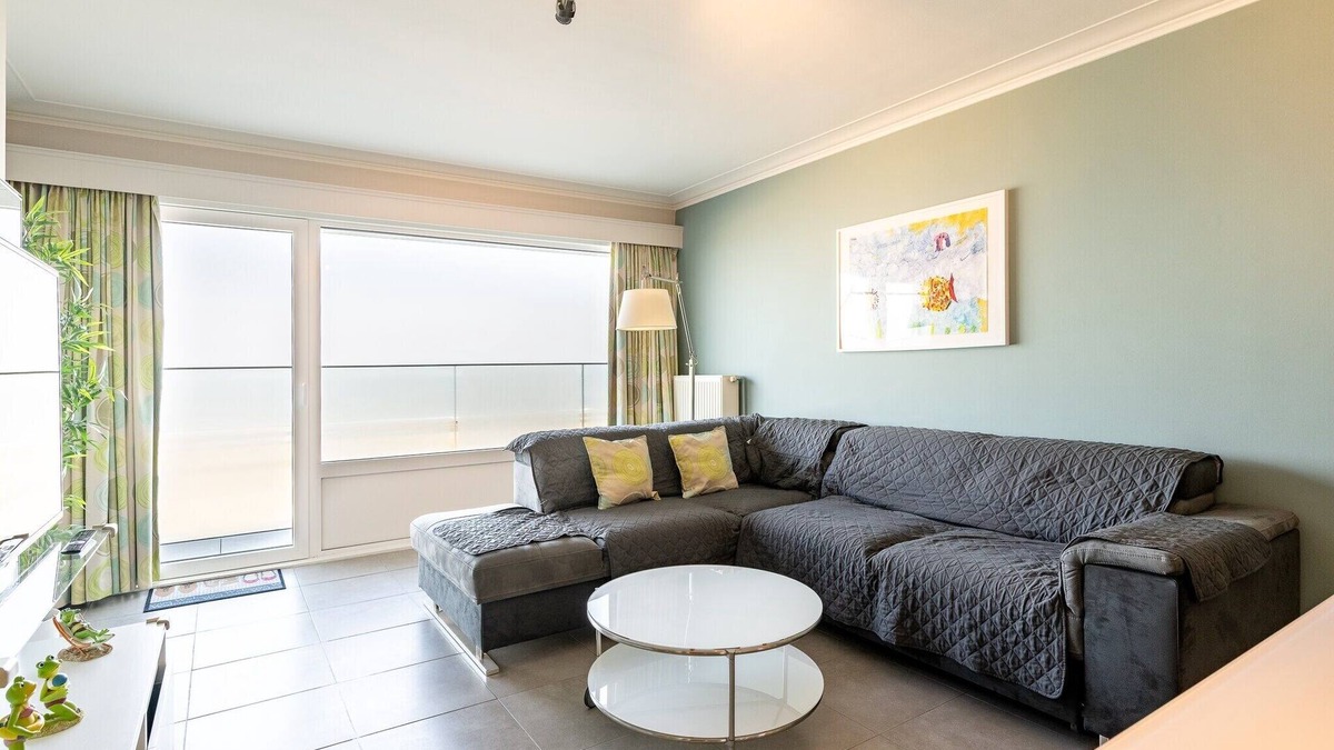 Blankenberge Apartment | Apartment in Blankenberge with Sea Views