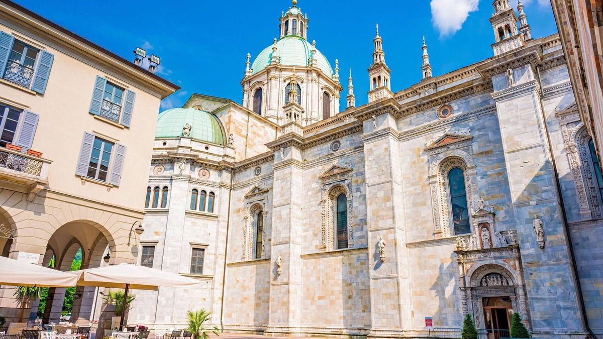 Como City Centre Apartment | Apartment in Como with 2 bedrooms sleeps 4