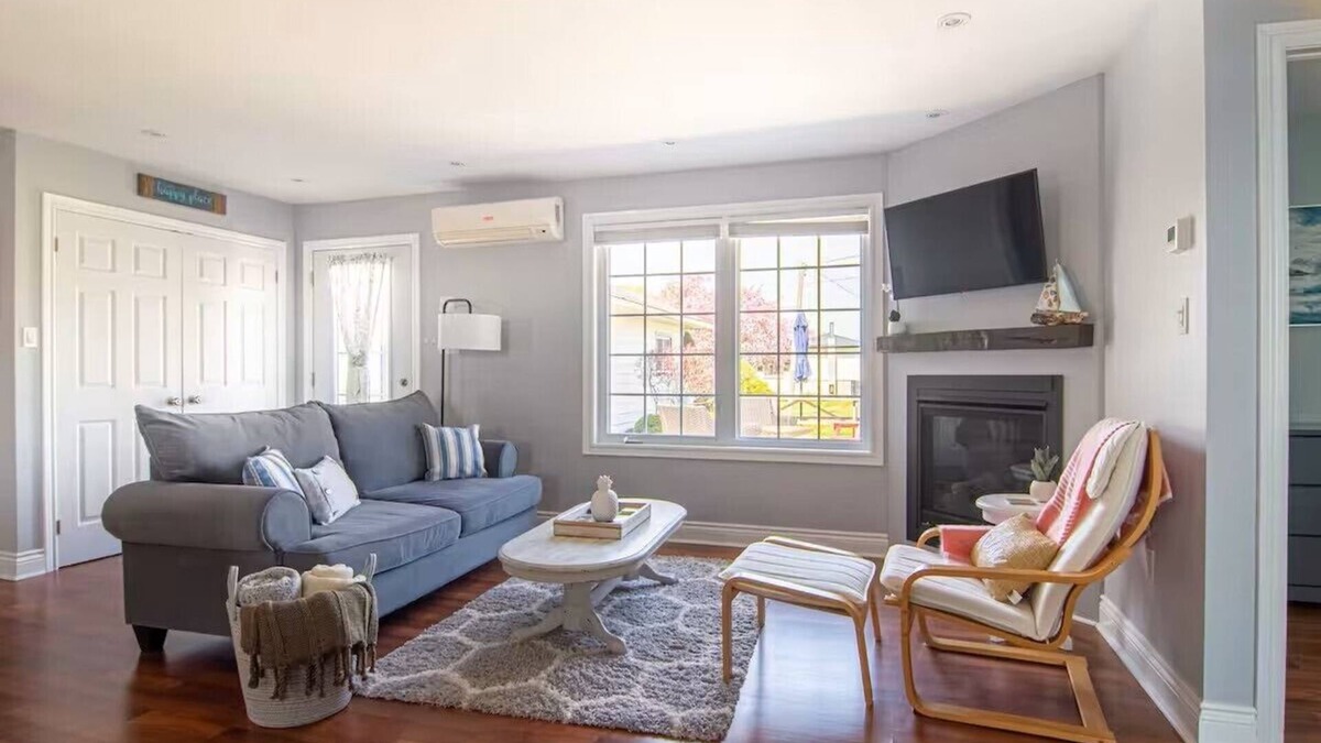 Bloomfield Apartment | Apartment in country setting, Prince Edward County, close to Picton