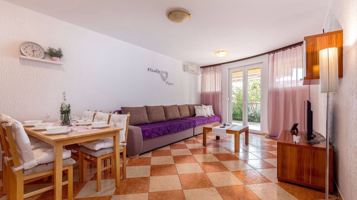 Crikvenica Apartment | Apartment in Crikvenica near the Beach