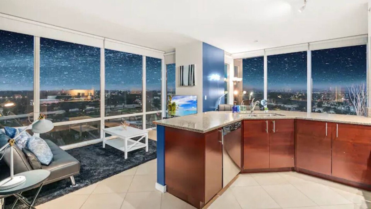 Cortez Hill Apartment | Apartment In Downtown San Diego- 2 Bedroom Highrise