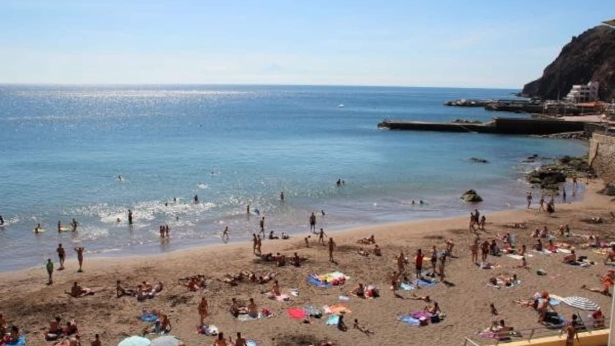 Sardina Apartment | Apartment in Sardina beach