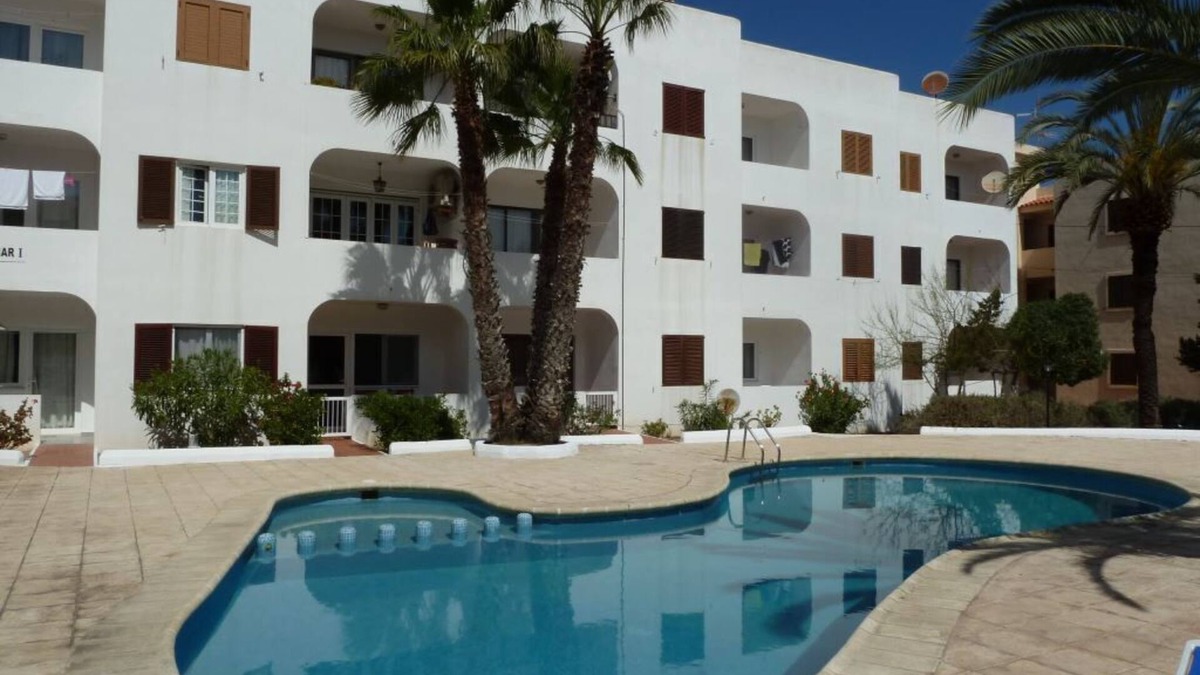 Es Pujols Apartment | Apartment in Es Pujols, close to the beach, family friendly, pool, free WiFi, 2 + people