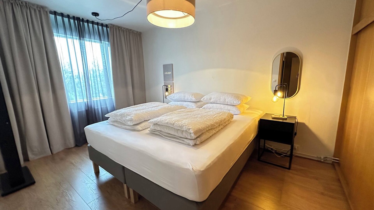 Haaleiti Apartment | Apartment in Fellsmúli, Reykjavik