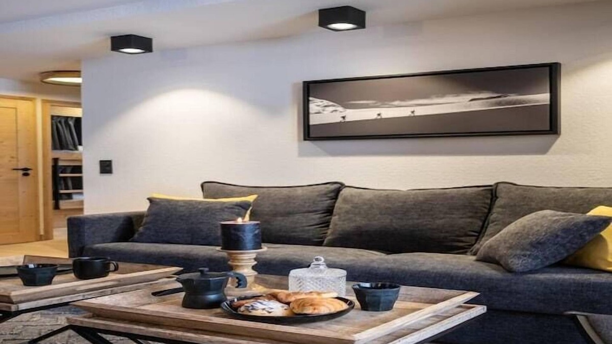 Montalbert Apartment | Apartment in Fornelet with Ski-In/Ski-Out Access