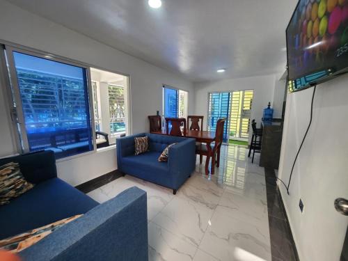 Paraiso Apartment | Apartment in front of beach, AC, Wifi, Hot Water