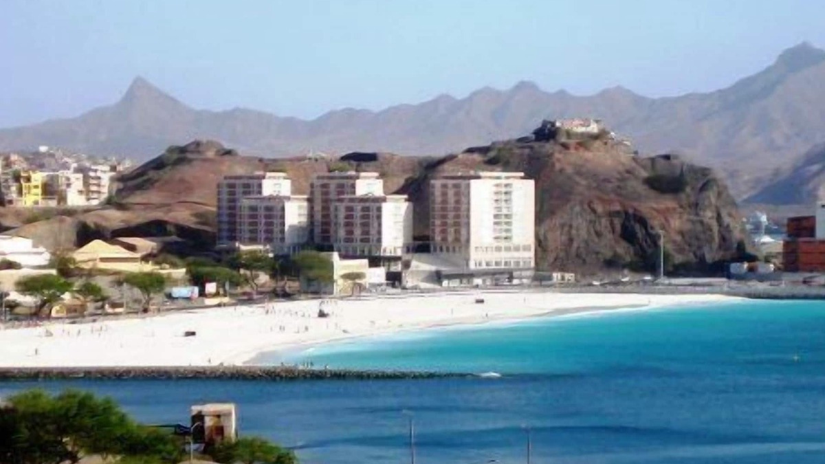 Mindelo Apartment | APARTMENT IN FRONT OF THE OCEAN