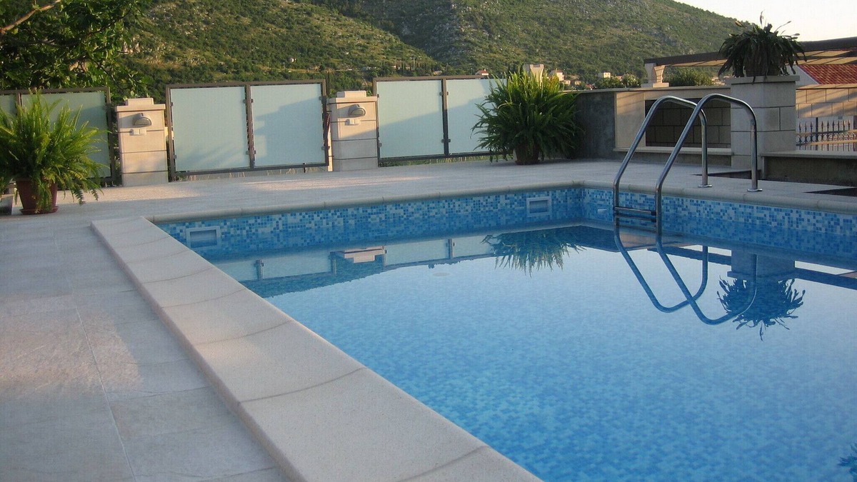 Mokosica Apartment | Apartment in Dubrovnik with swimming pool and sea view (A4)
