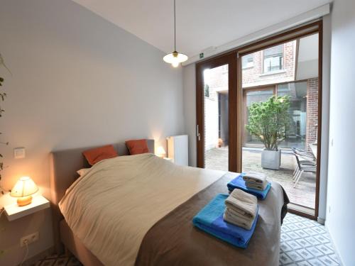 Ypres Apartment | Apartment in Ieper with terrace