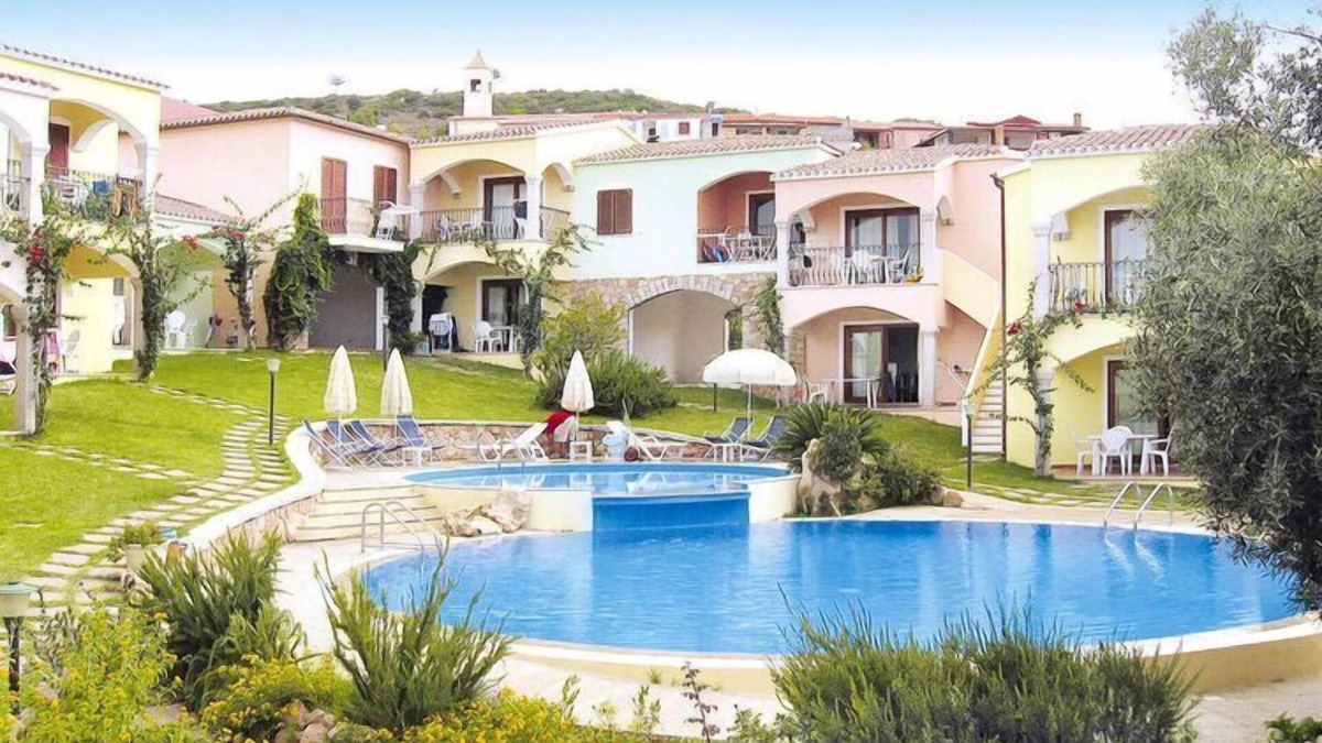 Badesi Apartment | Apartment in in Badesi with Shared Pool