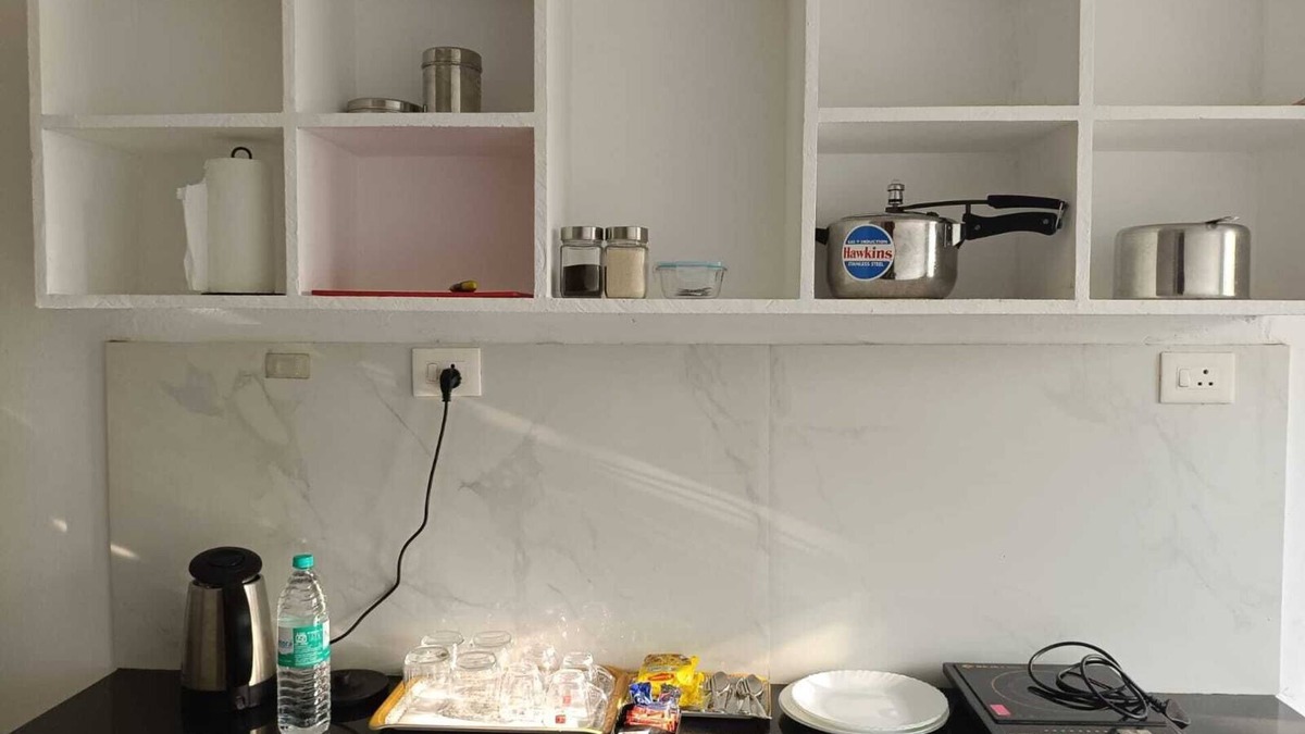 Chirakkal Apartment | Apartment in Kannur, spacious and at an easy access location.