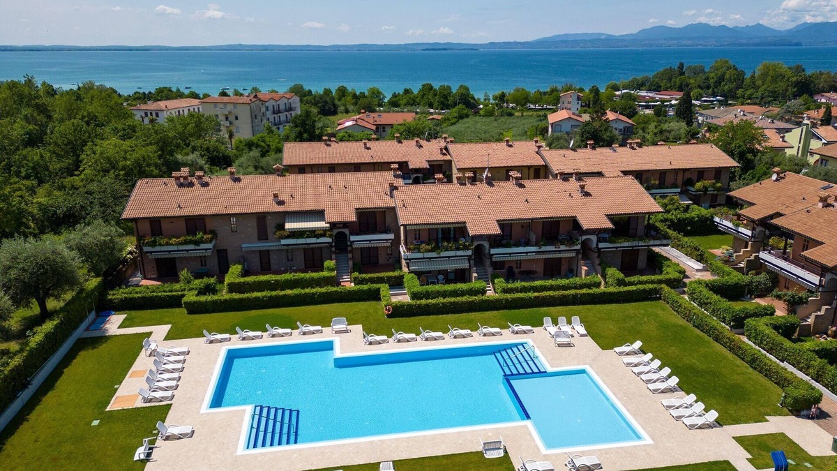Montioni House | Apartment in Lazise near Lake Garda