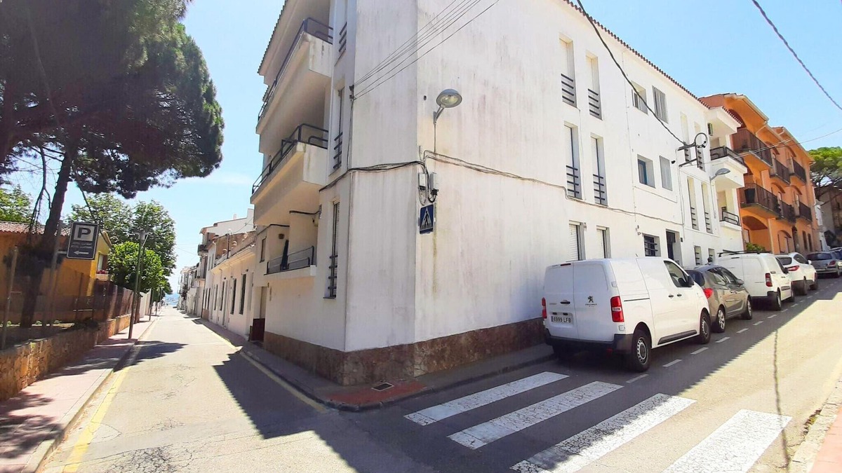 Llafranc Apartment | Apartment in Llafranc near Sandy Beach