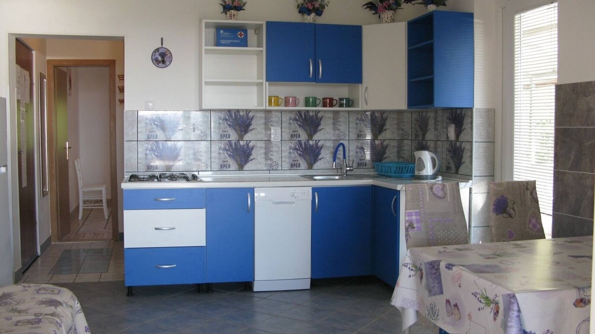 Lopar Apartment | Apartment in Lopar with Seaview, Loggia, Air condition, WIFI (4229-5)