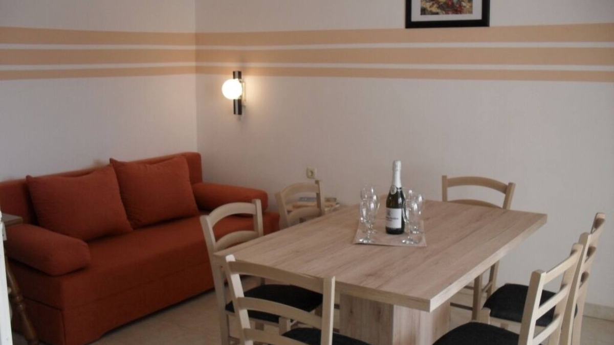 Lopar Apartment | Apartment in Lopar with Terrace, Air condition, WIFI, Washing machine (87-2)
