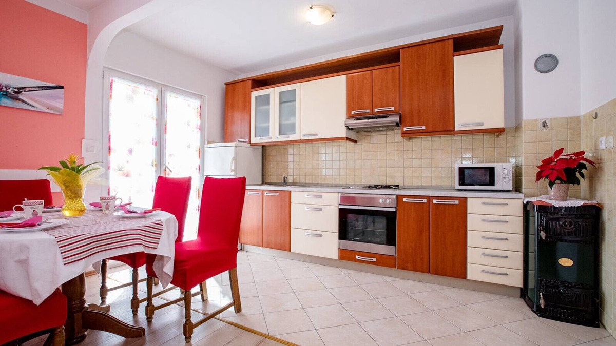 Lopar Apartment | Apartment in Lopar with Terrace, Air condition, WIFI, Washing machine (4360-3)
