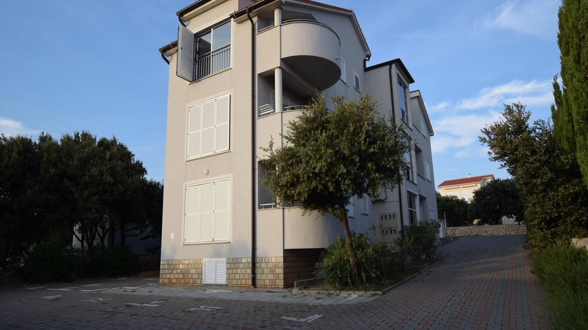 Mandre Apartment | Apartment in Mandre near the Sea
