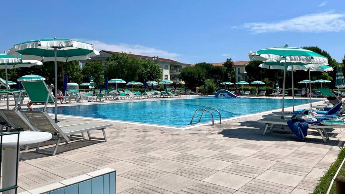 Torre di Fine Apartment | Apartment in Modern Residence with Swimming Pool - By Beahost Rentals